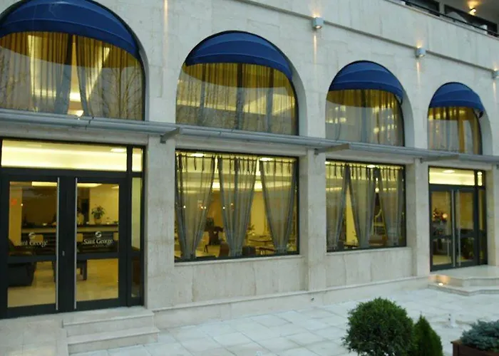 Saint George Hotell 4*