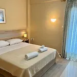 Saint George Hotel 4*