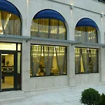 Saint George Hotel 4*