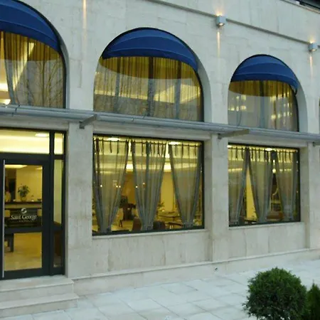 Saint George Hotel 4*