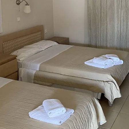 Saint George מלון 4*