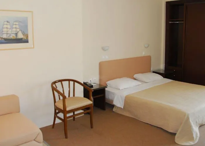 Saint George Hotel 4*